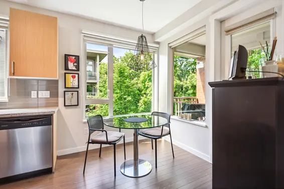311 119 West 22nd Street, North Vancouver For Sale - image 9