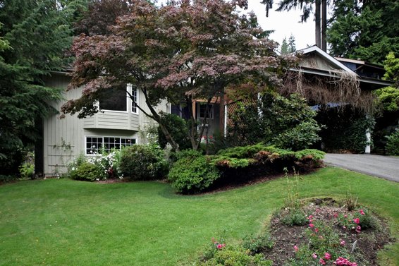 3847 Princess Avenue, North Vancouver