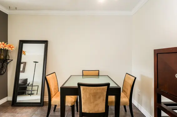 Dining Room - 304-1155 Ross Road  