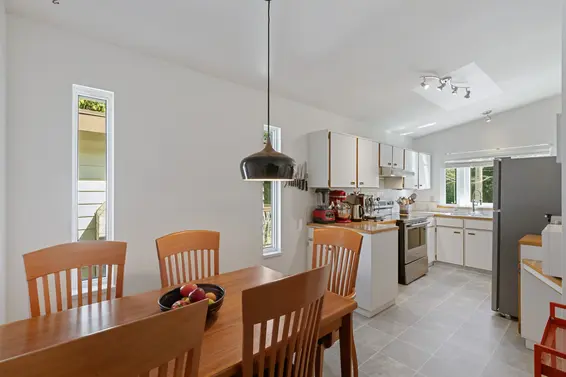 1678 Depmsey Road, North Vancouver For Sale - image 18
