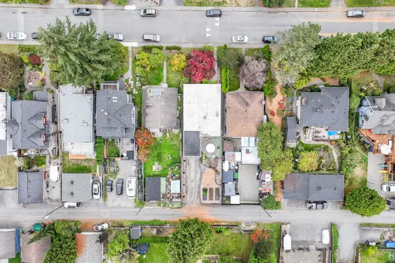 331 East 24th Street, North Vancouver For Sale - image 33