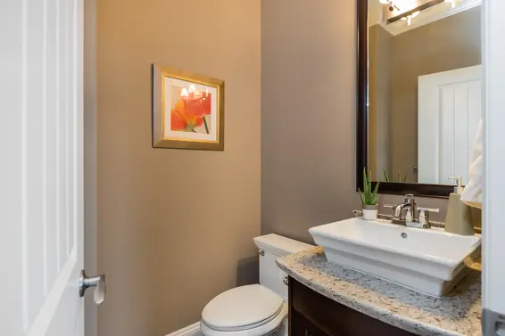 3660 Carnarvon Avenue, North Vancouver For Sale - image 12