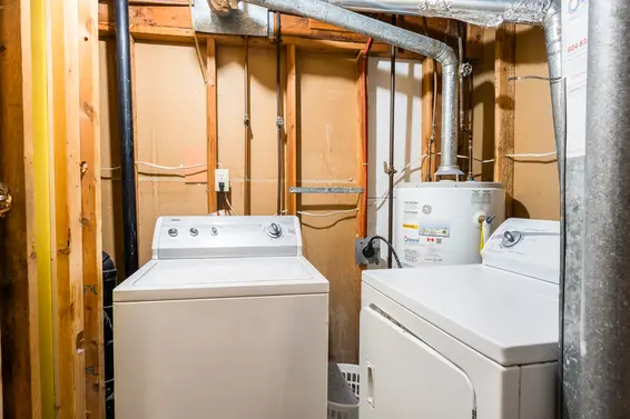 2060 Deep Cove Crescent, North Vancouver For Sale - image 22