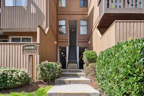 2030 Purcell Way, North Vancouver For Sale - image 26