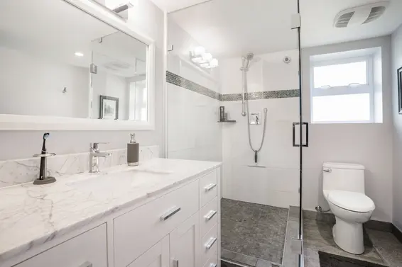 408 West St James Road, North Vancouver For Sale - image 34