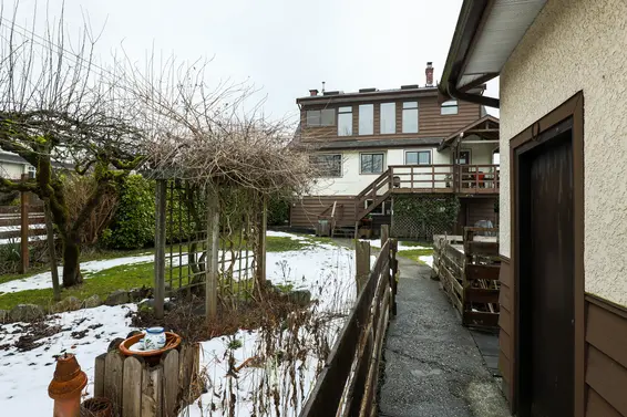 Yard - 1357 Moody Avenue, North Vancouver  
