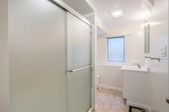 1043 Whitchurch Street, North Vancouver For Sale - image 21