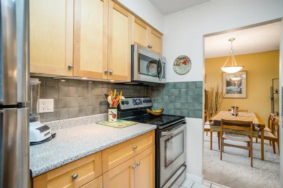 1310 2020 Fullerton Avenue, North Vancouver For Sale - image 13