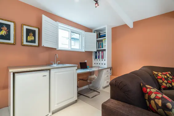 424 East Keith Road, North Vancouver For Sale - image 46