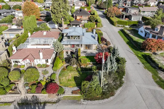 1209 Haywood Avenue, West Vancouver For Sale - image 57