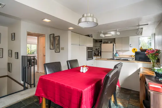 1174 Shavington Street, North Vancouver For Sale - image 9