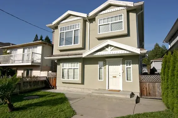 508 West 25th Street, North Vancouver