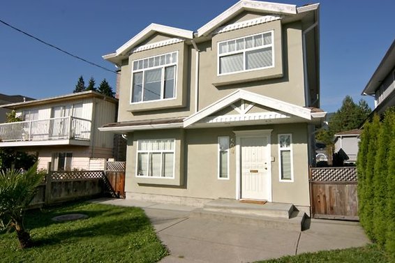 508 West 25th Street, North Vancouver