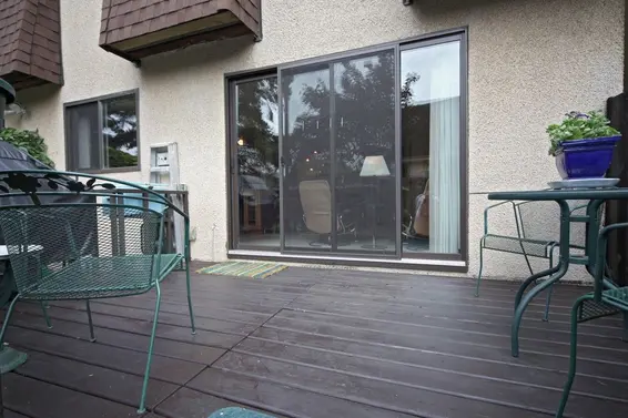 Deck  