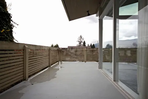 Deck  