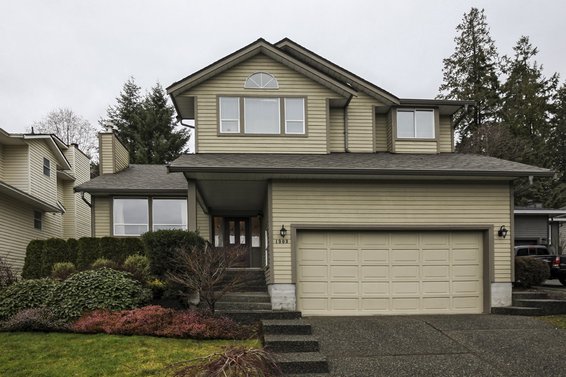 1909 Iron Court, North Vancouver