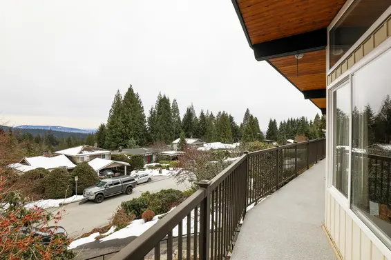 Balcony - 4775 Tourney Road, North Vancouver  