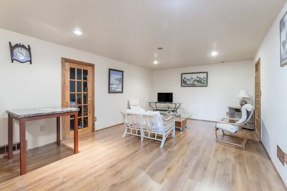 2910 Mary Kirk Place, North Vancouver For Sale - image 33