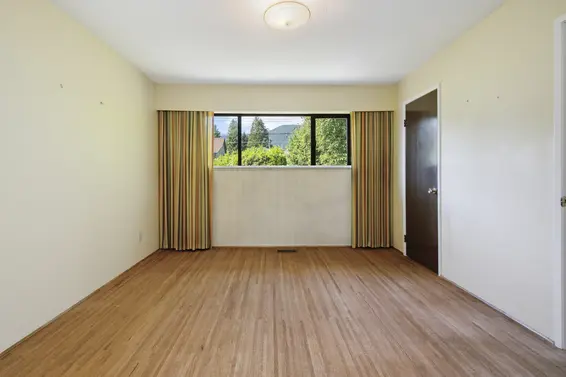 546 West 20th Street, North Vancouver For Sale - image 19