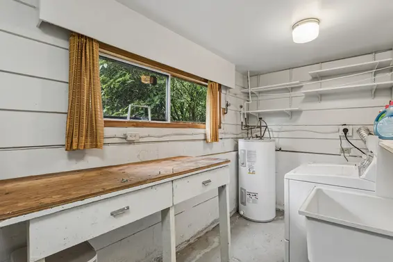 702 Winona Avenue, North Vancouver For Sale - image 34