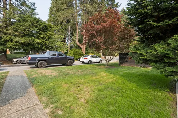 239 West 22nd Street, North Vancouver For Sale - image 41