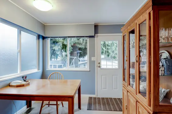 Eating Area - 2730 Eastern Avenue, North Vancouver  