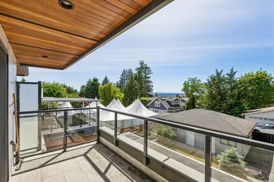 2553 Western Avenue, North Vancouver For Sale - image 33