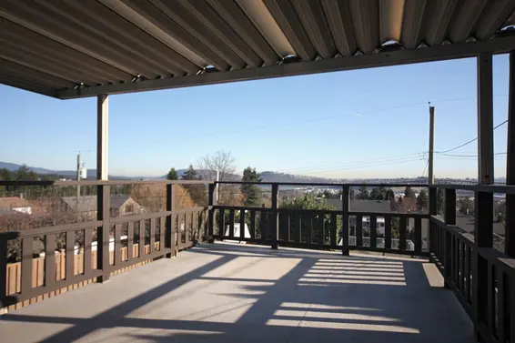 Deck  
