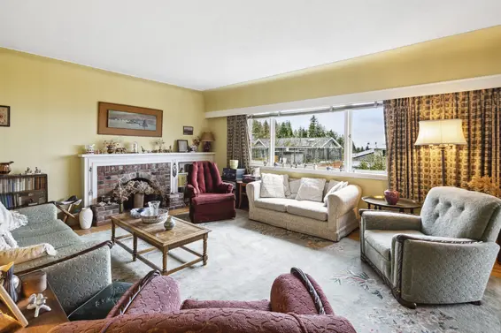 185 West Balmoral Road, North Vancouver For Sale - image 4