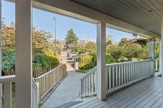 2 221 West 6th Street, North Vancouver For Sale - image 53