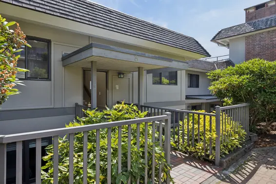 8 2206 Folkestone Way, West Vancouver For Sale - image 41
