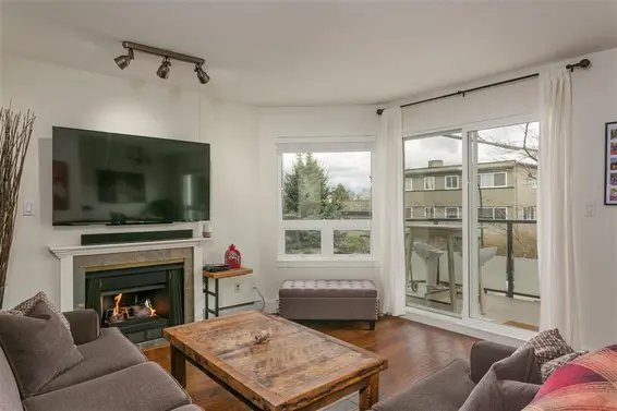 202-1631 Vine Street, Vancouver