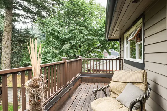 Balcony - 2499 Hayseed Close  