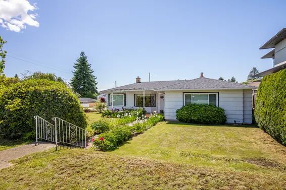 905 Grand Boulevard, North Vancouver