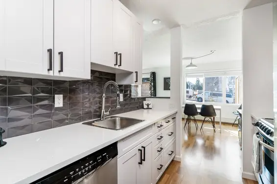 108 156 West 21st Street, North Vancouver For Sale - image 16