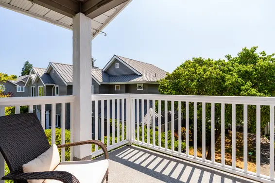 201 1523 Bowser Avenue, North Vancouver For Sale - image 23