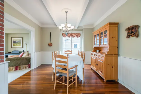 424 East Keith Road, North Vancouver For Sale - image 15