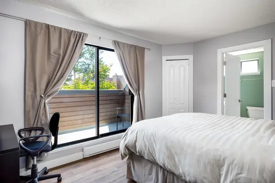 Bedroom - 3309 Mountain Highway, North Vancouver  