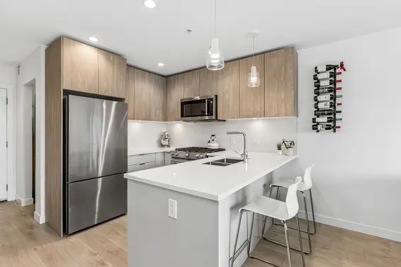 511 108 East 8th Street, North Vancouver For Sale - image 8