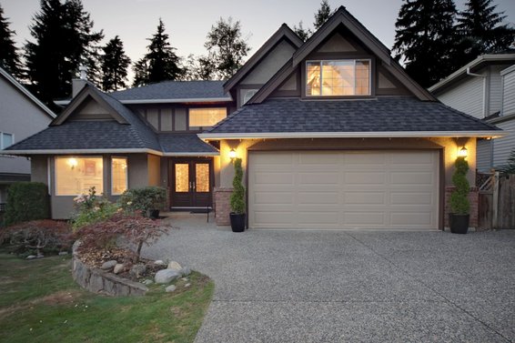 1723 Emerson Court, North Vancouver