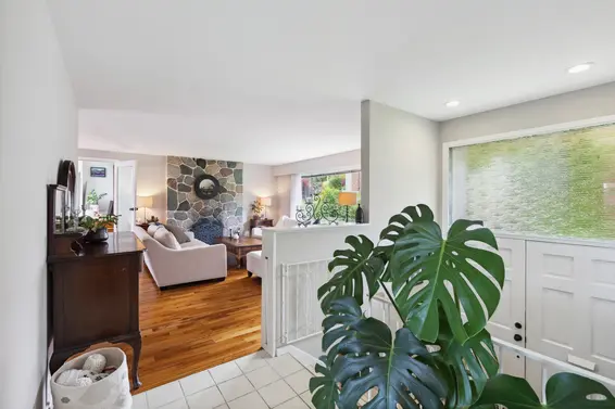 1170 Beaufort Road, North Vancouver For Sale - image 3
