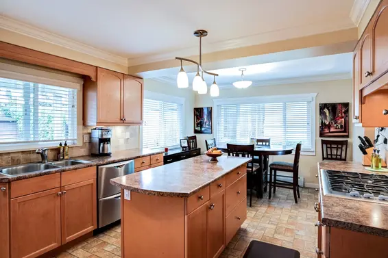 618 East 7th Street, North Vancouver For Sale - image 10