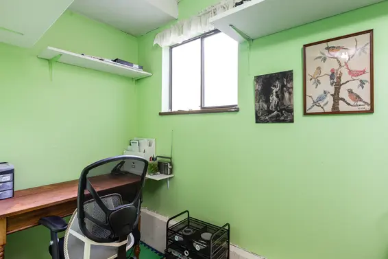 Storage/den - 3639 Campbell Avenue, North Vancouver  