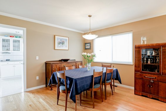 Dining Room - 453 East 16th Street, North Vancouver