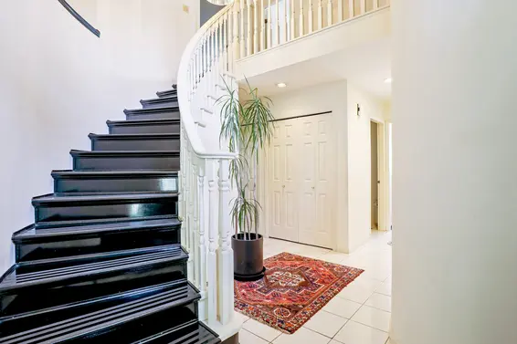 Entrance - 4008 Deane Place, North Vancouver  