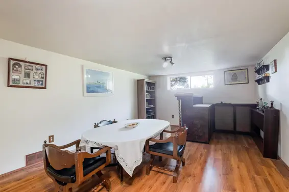 2910 Mary Kirk Place, North Vancouver For Sale - image 34