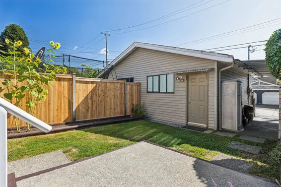 407 East 1st Street, North Vancouver For Sale - image 46