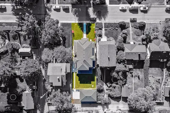 Overview - 528 East 11th Street, North Vancouver  