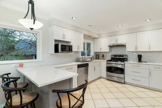 1335 Ridgewood Drive, North Vancouver For Sale - image 16