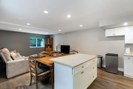 341 East 14th Street, North Vancouver For Sale - image 40